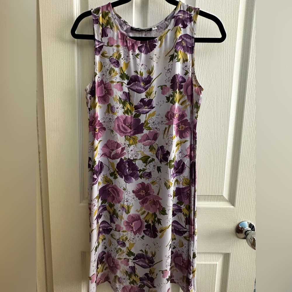 Cinnamon Girl, Small, Made in Hawaii.  Purple floral short dress.